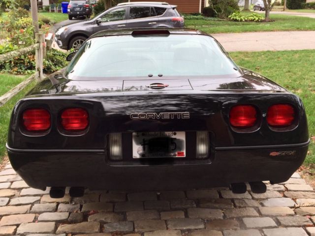 1990 Chevrolet Corvette black - photo 3