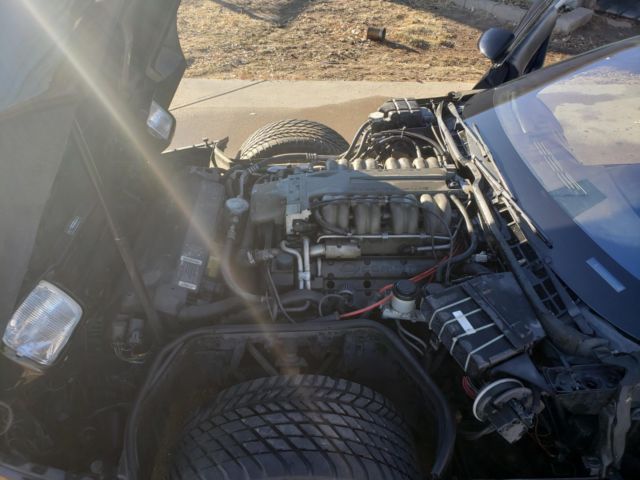 1990 Chevrolet Corvette zr1 - photo 3