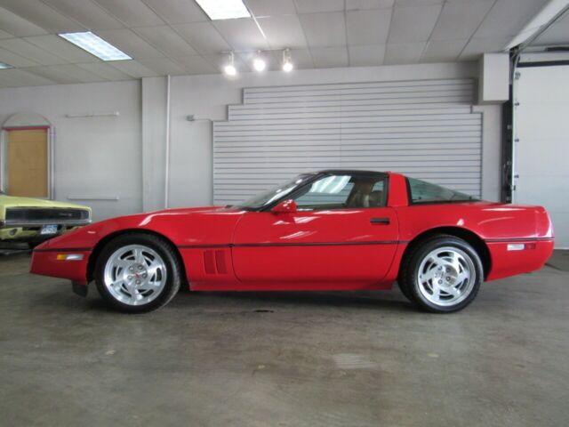1990 Chevrolet Corvette ZR1 - photo 2