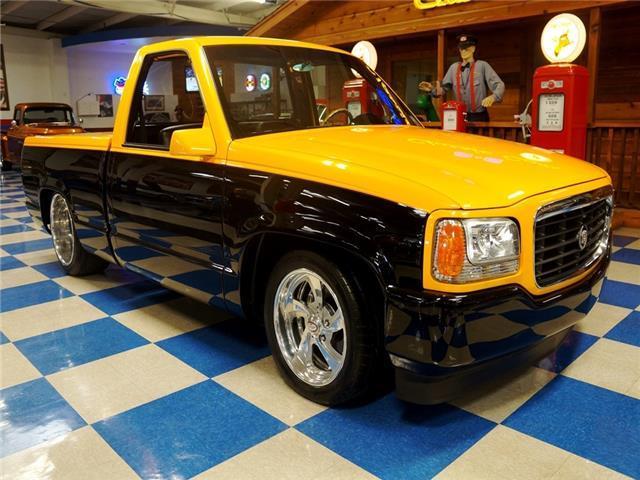 1990 Chevrolet Silverado 1500 Custom Show Truck - photo 10
