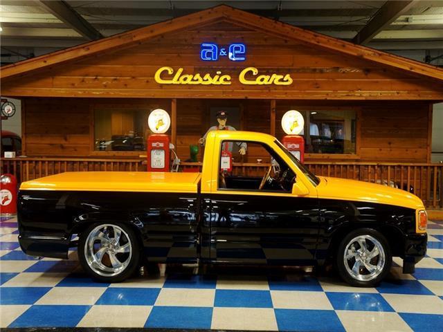 1990 Chevrolet Silverado 1500 Custom Show Truck - photo 7