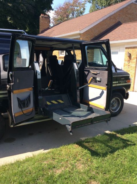 1990 Chevrolet G20 Van - photo 6