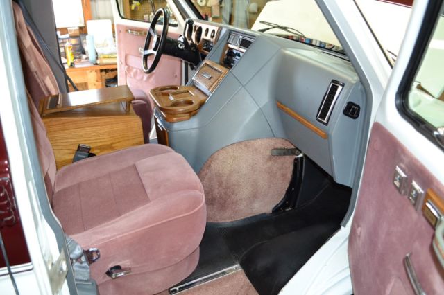 1990 Chevrolet G20 Van Conversion Van - photo 10