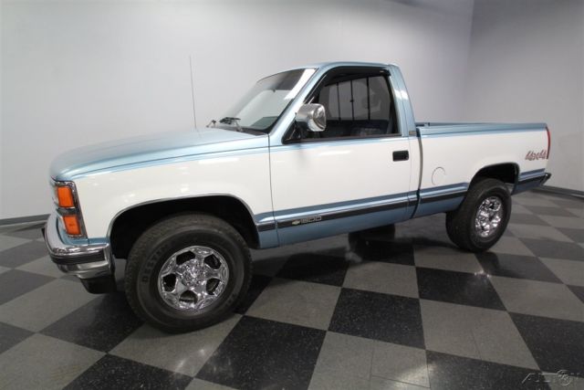 1990 Chevrolet C/K Pickup 1500 4x4 - photo 6
