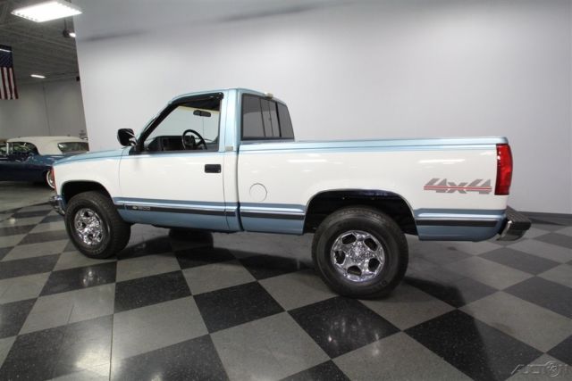 1990 Chevrolet C/K Pickup 1500 4x4 - photo 8