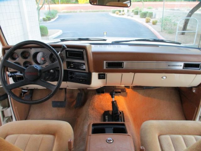 1990 Chevrolet Blazer Silverado - photo 10