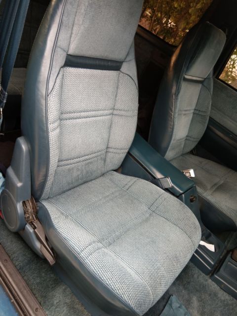 1990 Chevrolet Other Pickups Tahoe - photo 10