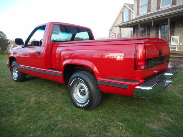 1990 Chevrolet C/K Pickup 1500 Scottsdale - photo 2