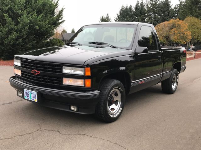 1990 Chevrolet C/K Pickup 1500 454SS - photo 4