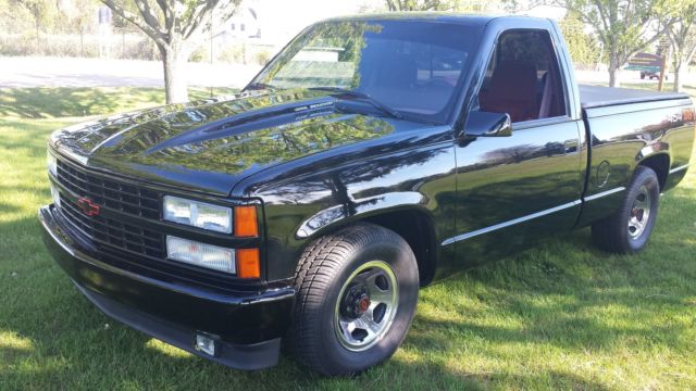 1990 Chevrolet C/K Pickup 1500 SS - photo 2