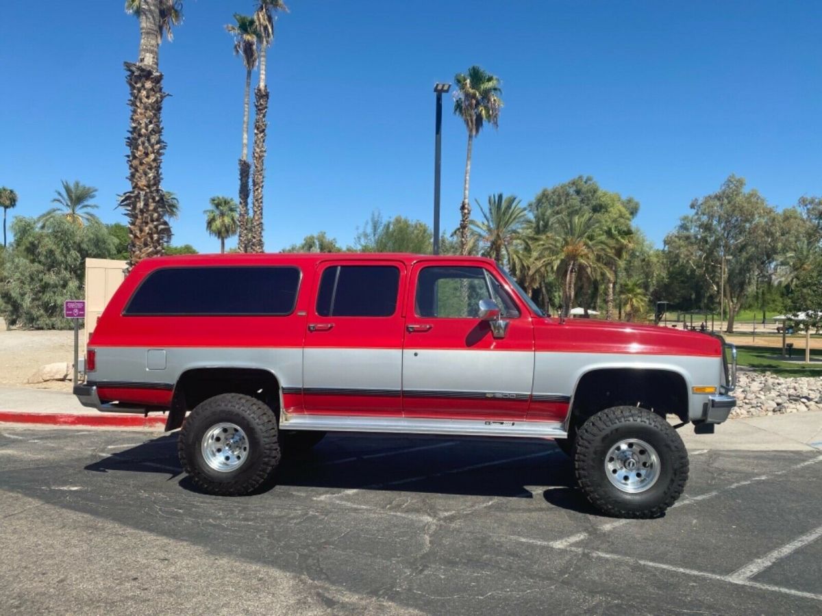 1990 Chevrolet Suburban - photo 3