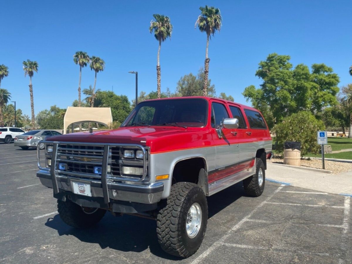1990 Chevrolet Suburban - photo 4
