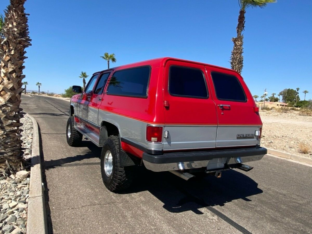 1990 Chevrolet Suburban - photo 6