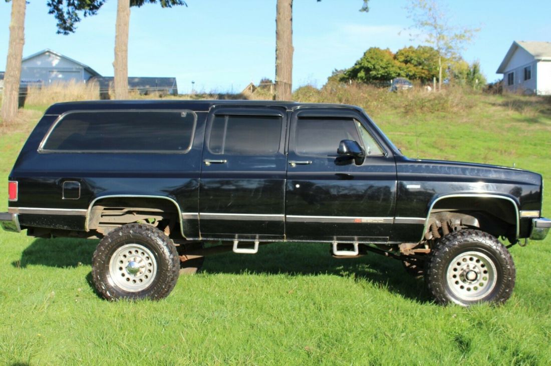 1990 Chevrolet Suburban - photo 7