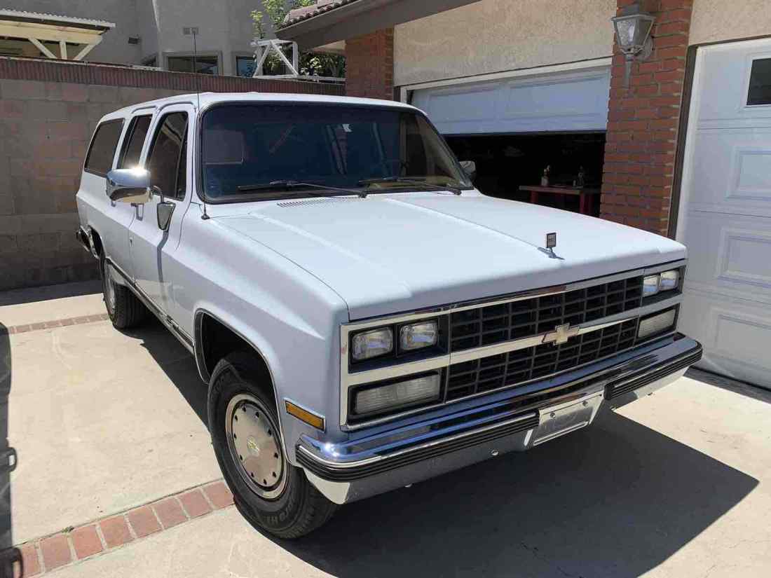 1990 Chevrolet Suburban 2500 Diesel Chevy Square Body - photo 2