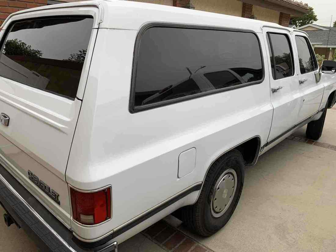 1990 Chevrolet Suburban 2500 Diesel Chevy Square Body - photo 4