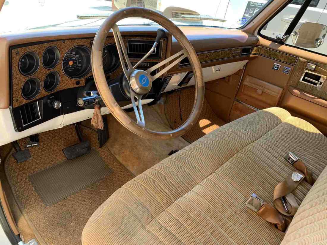 1990 Chevrolet Suburban 2500 Diesel Chevy Square Body - photo 8
