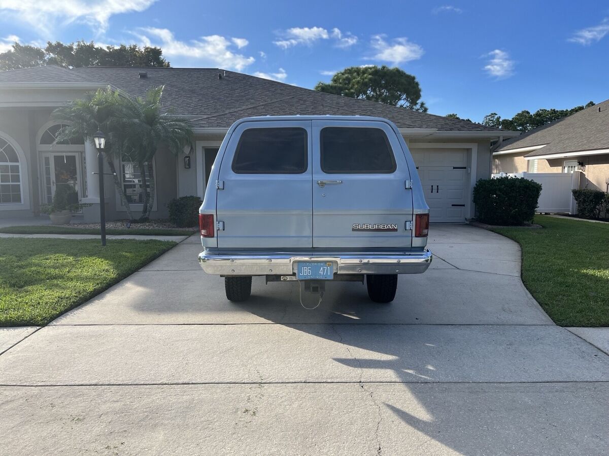 1990 Chevrolet Suburban V1500 - photo 5