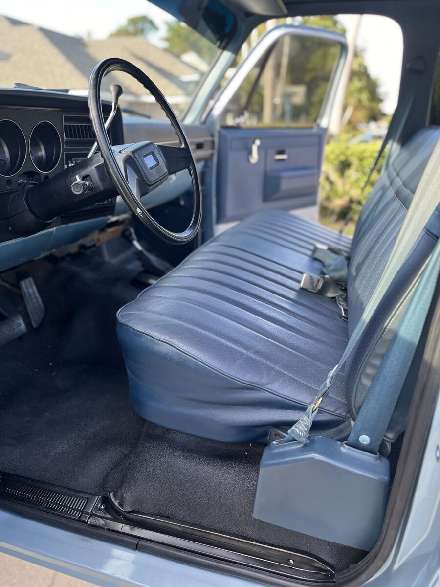 1990 Chevrolet Suburban V1500 - photo 8
