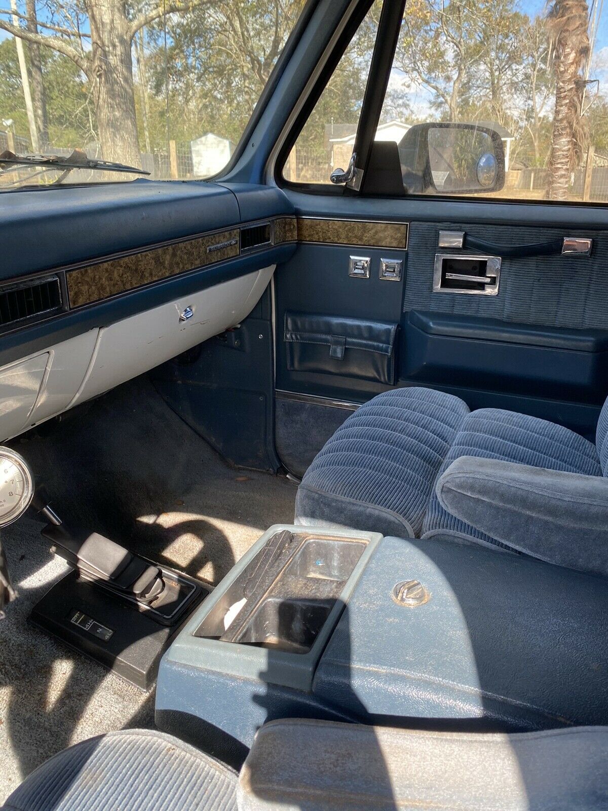 1990 Chevrolet V1500 Suburban V1500 - photo 10