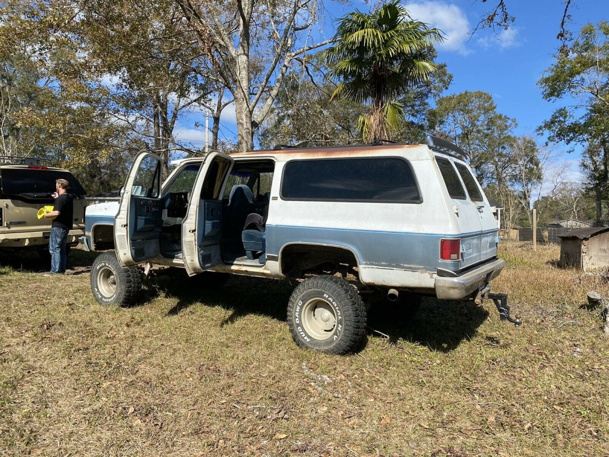 1990 Chevrolet V1500 Suburban V1500 - photo 4