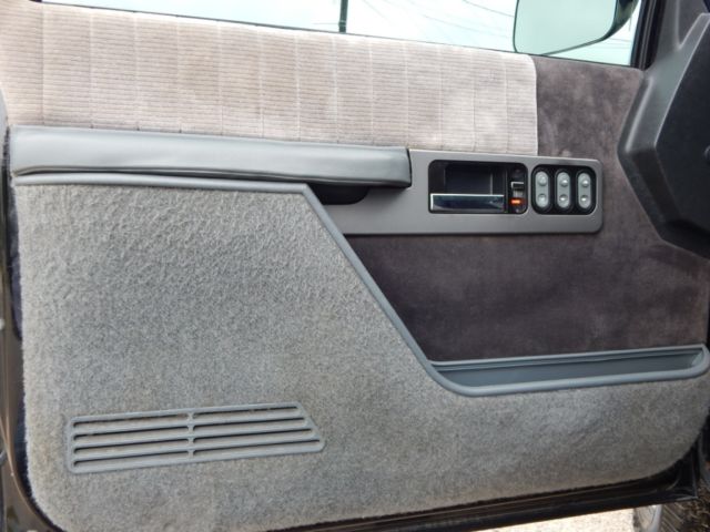 1990 Chevrolet C/K Pickup 1500 - photo 7