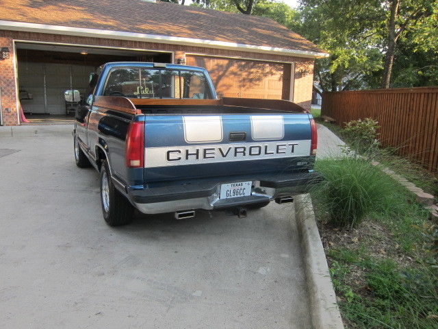 1990 Chevrolet C/K Pickup 1500 454 - photo 4