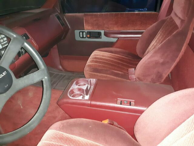 1990 Chevrolet C/K Pickup 1500 454 - photo 8