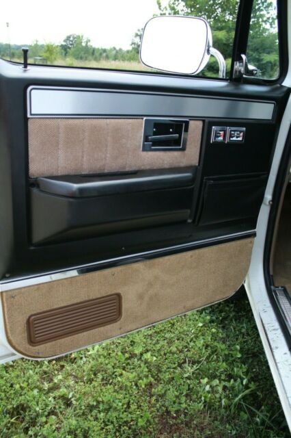 1990 Chevrolet Blazer Silverado - photo 11
