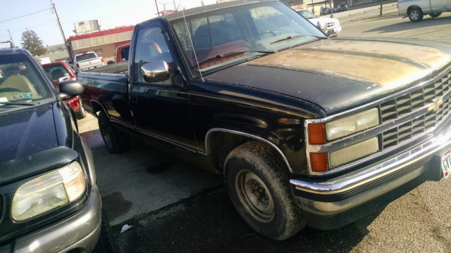 1990 Chevrolet C/K Pickup 1500 REG CAB 2WD - photo 2