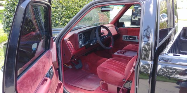 1990 Chevrolet C/K Pickup 1500 SS - photo 12