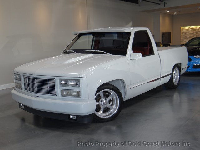 1990 Chevrolet Silverado 1500 Full Custom Pickup - photo 3