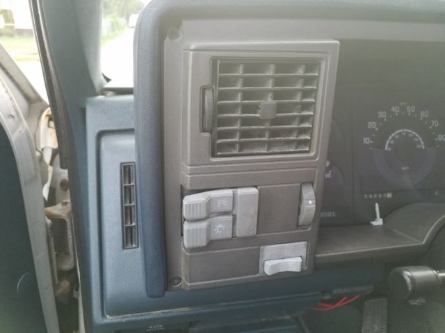 1990 Chevrolet C/K Pickup 1500 - photo 8