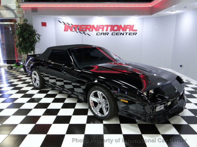 1990 Chevrolet Camaro 2dr Convertible IROC Z - photo 2