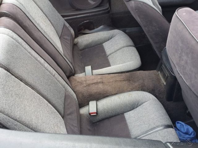 1990 Chevrolet Camaro IROC Z - photo 12