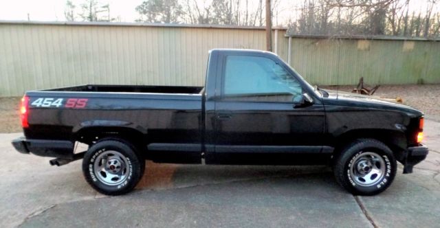 1990 Chevrolet Silverado 1500 C/K 1500 454 SS 66K - photo 2