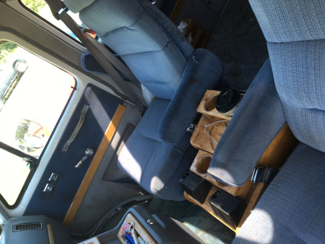 1990 Chevrolet G20 Van Conversion - photo 6