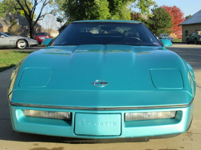 1990 Chevrolet Corvette - photo 2