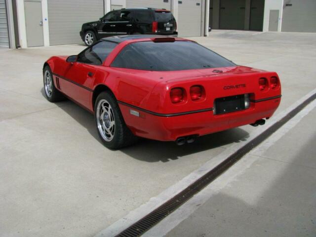 1990 Chevrolet Corvette ZR1 - photo 4