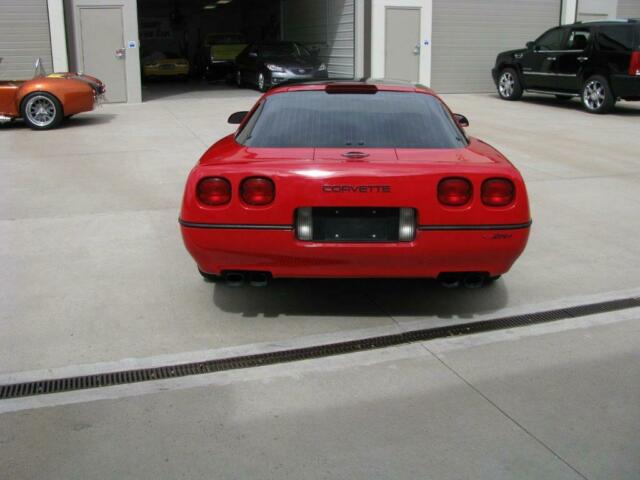 1990 Chevrolet Corvette ZR1 - photo 5