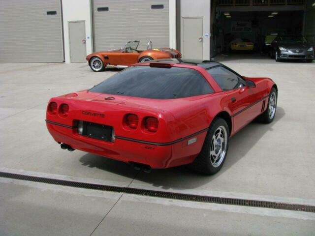 1990 Chevrolet Corvette ZR1 - photo 6