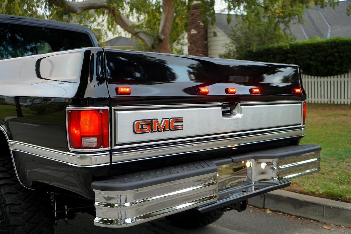 1990 GMC Sierra 3500 - photo 10