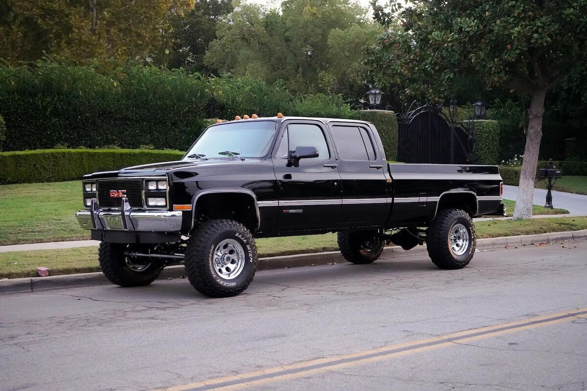 1990 GMC Sierra 3500 - photo 2