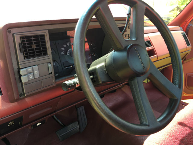 1990 Chevrolet C-10 - photo 13
