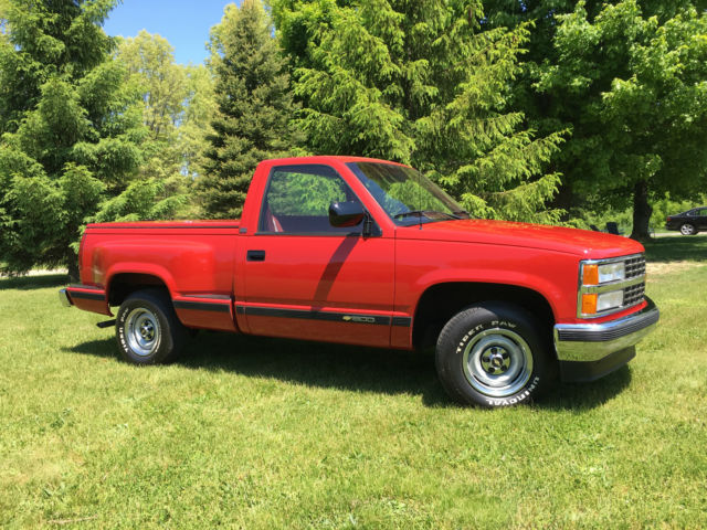 1990 Chevrolet C-10 - photo 2