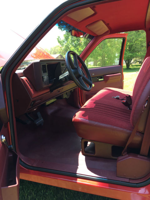1990 Chevrolet C-10 - photo 9