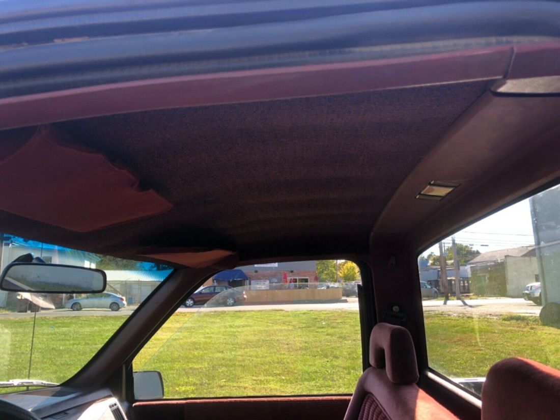 1990 Chevrolet C/K Pickup 1500 - photo 11