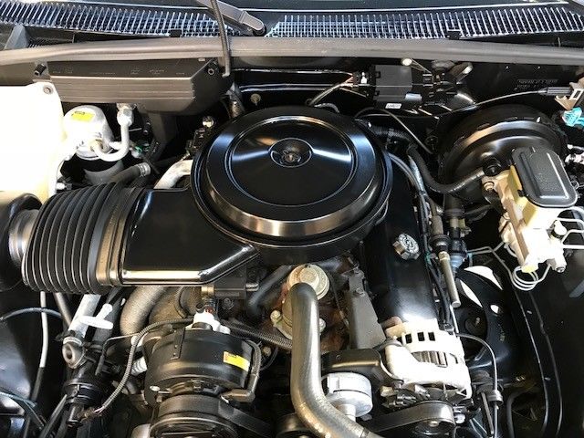 1990 Chevrolet C/K Pickup 1500 - photo 13