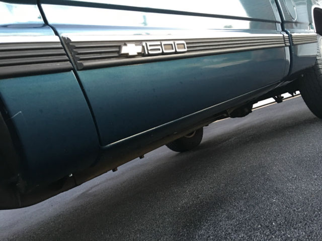 1990 Chevrolet C/K Pickup 1500 - photo 10