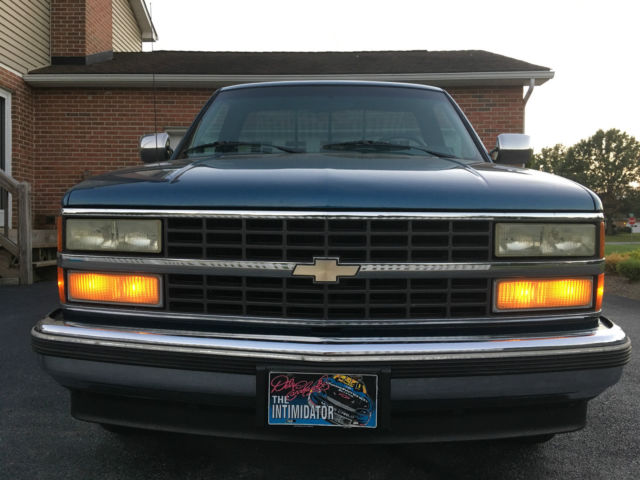 1990 Chevrolet C/K Pickup 1500 - photo 2